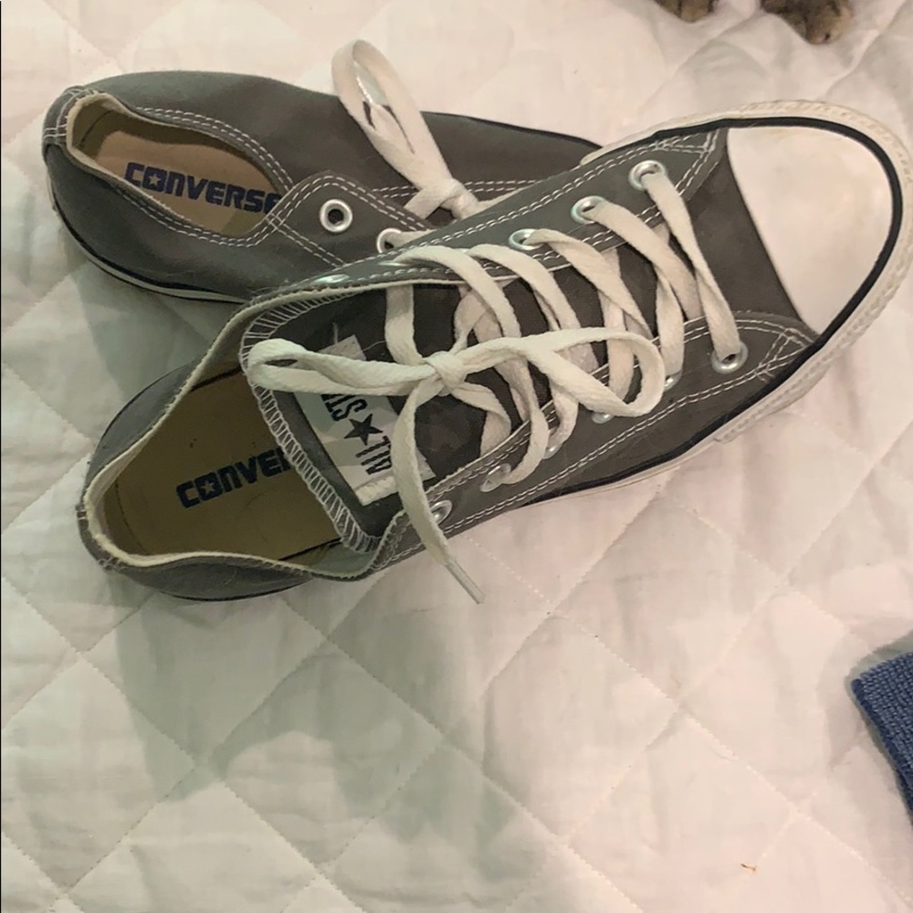 Gray converse chuck Taylor